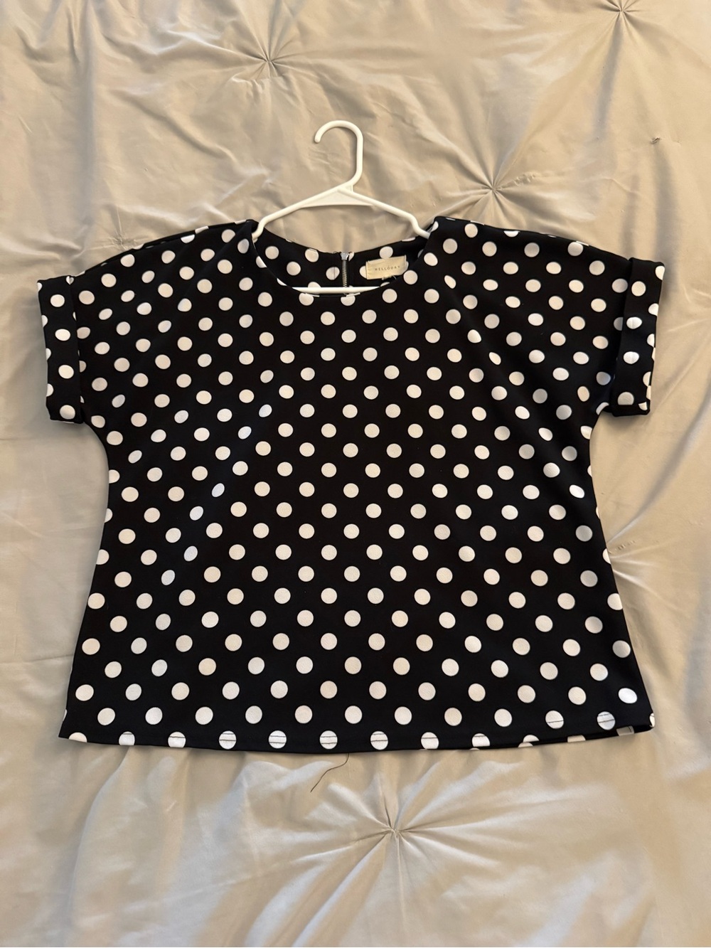 MELLODAY Black Blouse with White Polka Dots